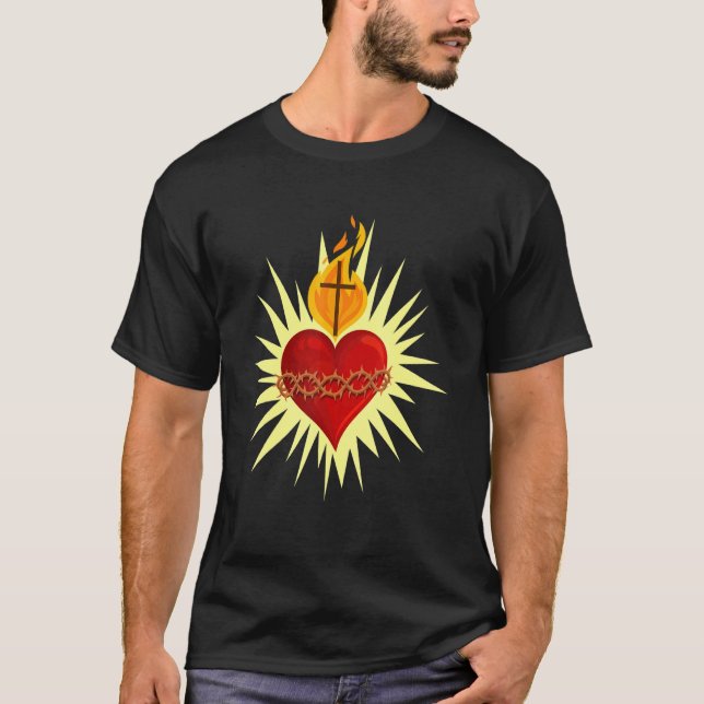 Camiseta Coração Sagrado de Jesus Tradicional Latino Católi (Frente)