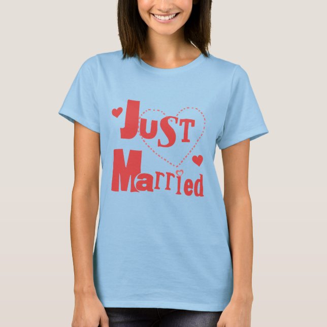 Camiseta Coração Vermelho recem casados (Frente)