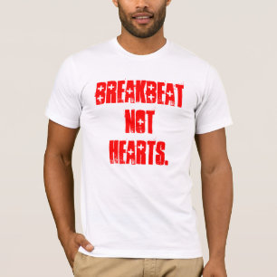 Camiseta Corações de BREAKBEAt não