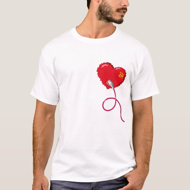 Camiseta Corações de Pixel conectados Correspondente casal  (Frente)
