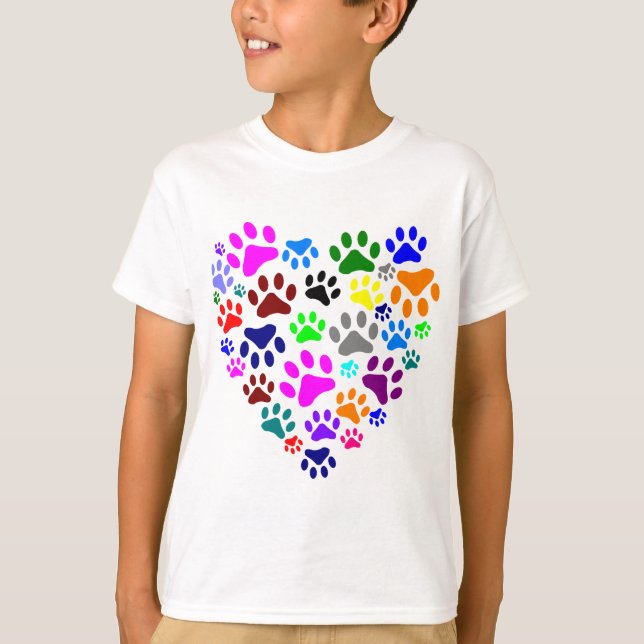 CAMISETA CORAÇÕES E PATAS (Frente)