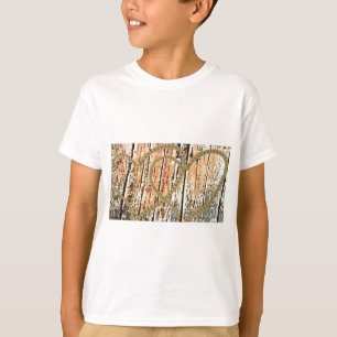 Camiseta Corações entrelaçados corda de amor coração madeir