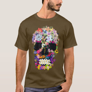 Camiseta coral do crânio floral crescendo em ossos