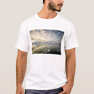 Camiseta Cordilheiras ao redor de Port Lockeroy com