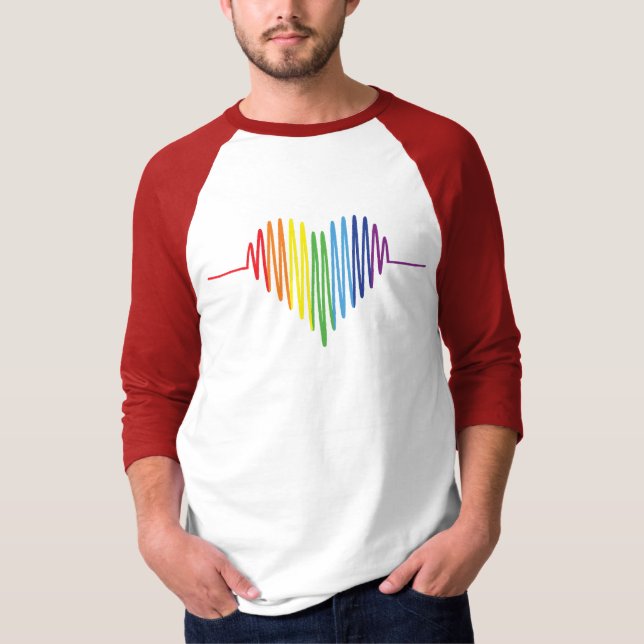 Camiseta Cores de Orgulho, Gráfico de Bater no Coração (Frente)
