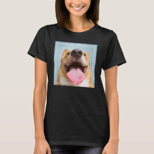 Camiseta Corgi muito feliz das imagens de Getty