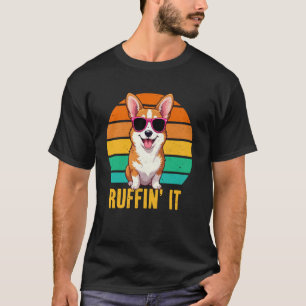 Camiseta Corgi Ruffin It Cachorro Usando Óculos de Sol Aman