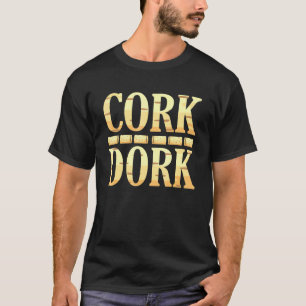 Camiseta Cork Dork Wine Drinker Graphic