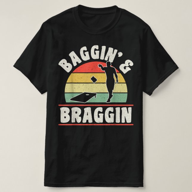 Camiseta Cornhole Team Champion Bean Bag Baggin E Braggin (Frente do Design)