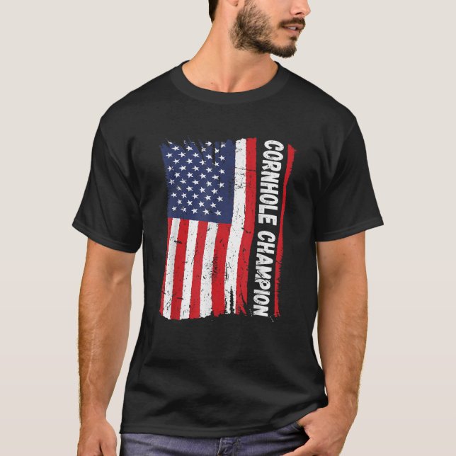 Camiseta Cornhole Trophy Champion Funny Bean Bag Cornhole (Frente)