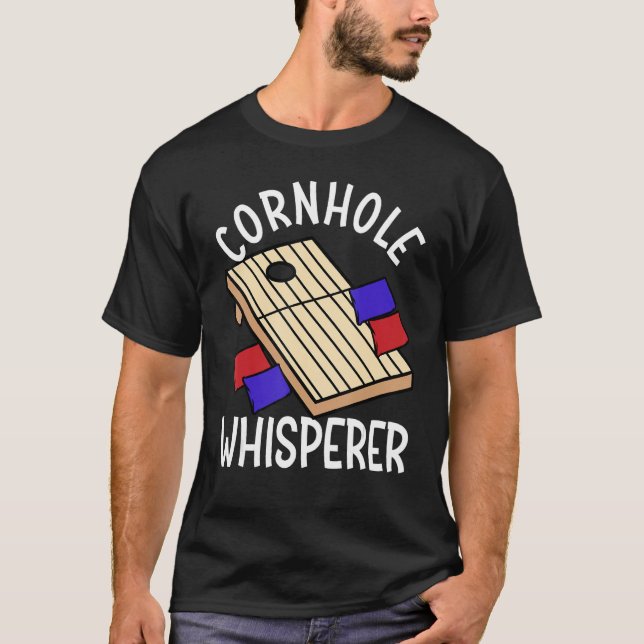 Camiseta Cornhole Whisperer  Corn Hole (Frente)