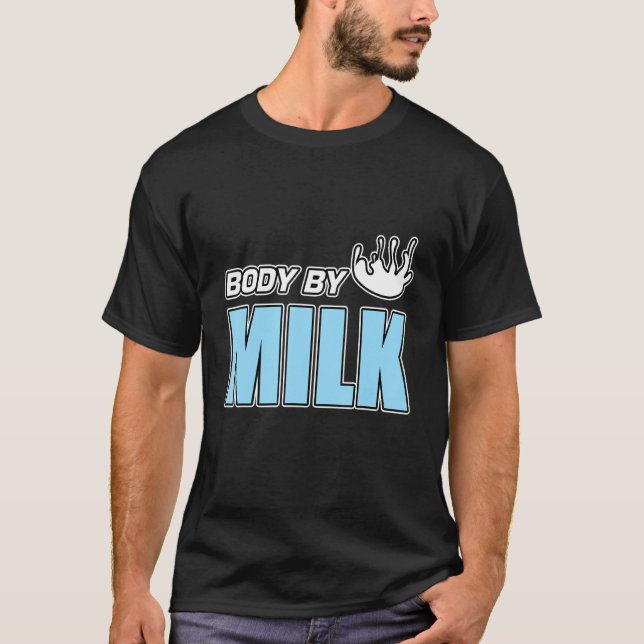 Camiseta Corpo De Mens Por Leite Chocolate De Morango (Frente)