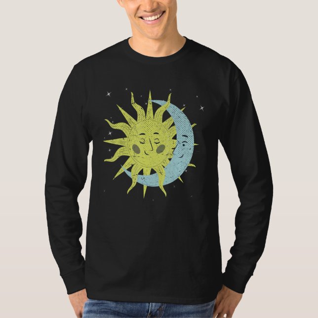 Camiseta Corpos Celestes Galáxia Espacial Exterior Sol Lua  (Frente)