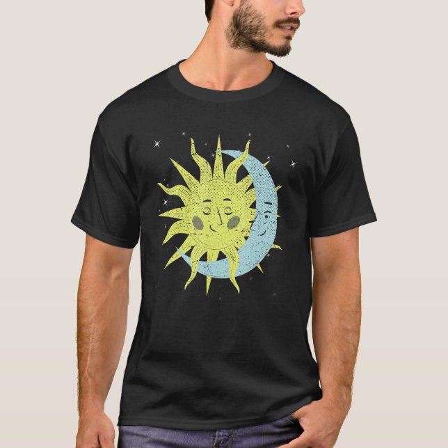 Camiseta Corpos Celestes Galáxia Espacial Exterior Sol Lua  (Frente)