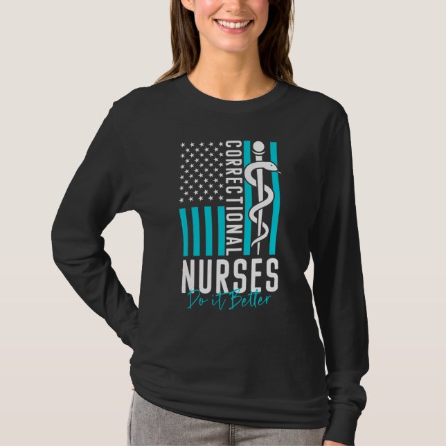 Camiseta correctional care inmate nurse and prison nursing  (Frente)