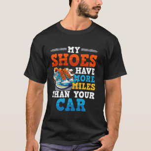 Camiseta Corredor MEUS SAPATOS TÊM MAIS QUILÔMETROS QUE SEU