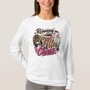 Camiseta Correndo com Café & Caos Laço Desarrumado de Leopa