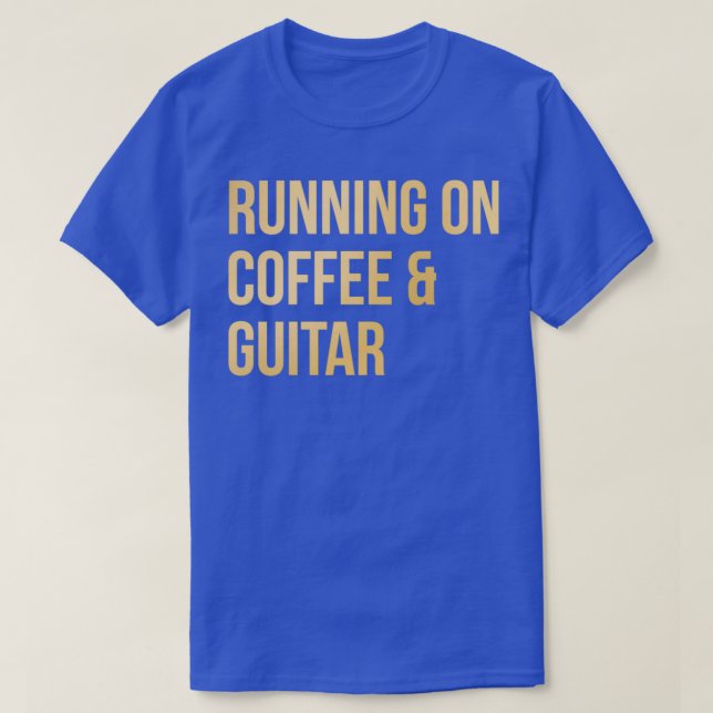Camiseta Correndo Com Café E Violão Em Dourada Cabeça De Pu (Frente do Design)