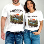 Camiseta Correspondência de Campanha de Reunião Personaliza<br><div class="desc">Apresentando o melhor equipamento para sua inesquecível aventura de acampamento de reagrupamento familiar - nossas camisetas personalizadas de acampamento de união familiar! Criadas para aqueles que apreciam cada momento passado juntos sob o céu aberto, estas camisas personalizadas são mais do que apenas roupa; elas são um símbolo de sua jornada...</div>