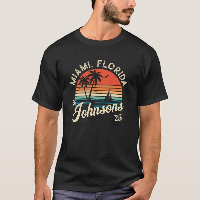 Camiseta Correspondência de Férias de Praia da Família Suns (Frente)