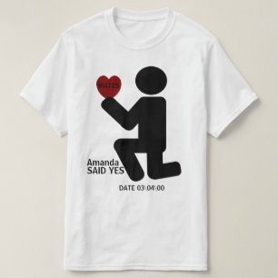 Camiseta Correspondência personalizada ele pediu que ela di