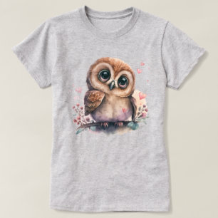 Camiseta Coruja Caprichosa com Corações e Flores