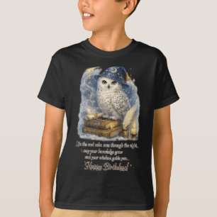 Camiseta Coruja da Neve Feliz Aniversário Com Sabedoria E C