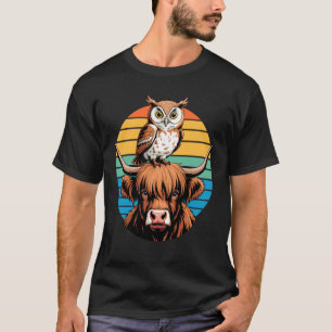 Camiseta Coruja de Gado das Terras Altas do Pôr do Sol Retr