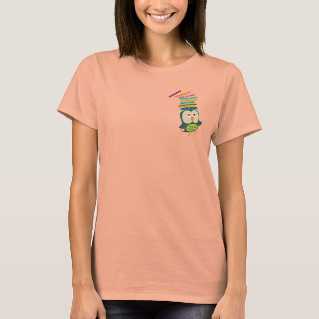 Camiseta Coruja de livros bonita (Frente)