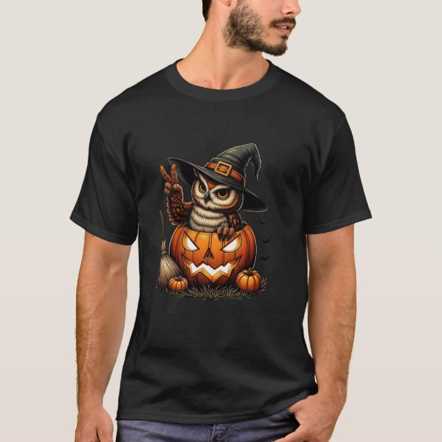 Camiseta Coruja Engraçada Feiticeira Pumpkin Halloween Mulh (Frente)