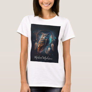 Camiseta Coruja Espacial Mística com Arte de Apanhador de S