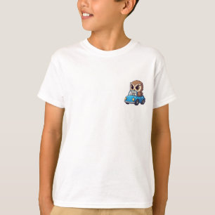 Camiseta Coruja Mal-Humorada Dirigindo Pequeno Carro Azul D