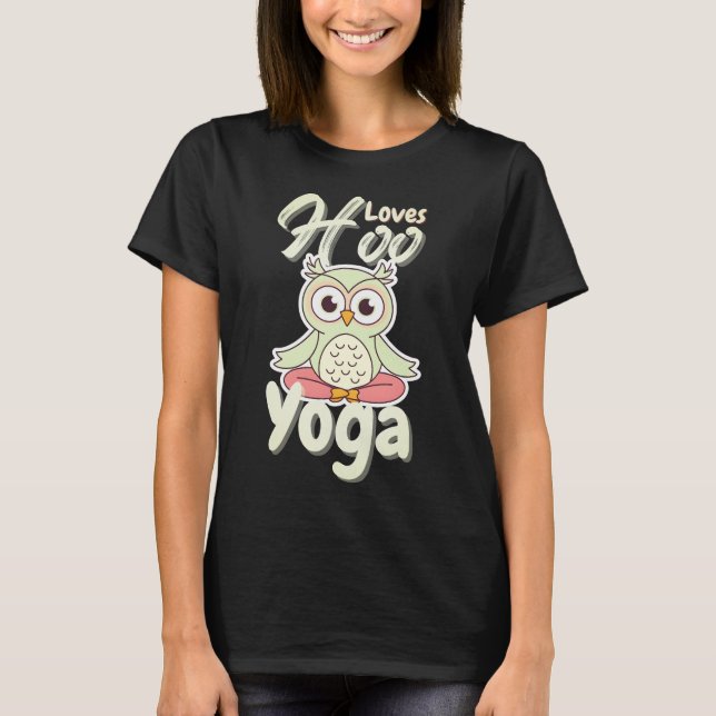 Camiseta coruja namaste em uma sessão de meditação fazendo  (Frente)