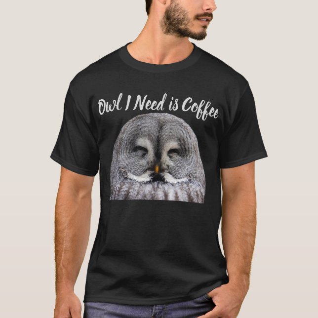 Camiseta Coruja Que Preciso É Preto De Café (Frente)