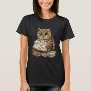 Camiseta Coruja Sábia Estudante Lendo Livro da Natureza