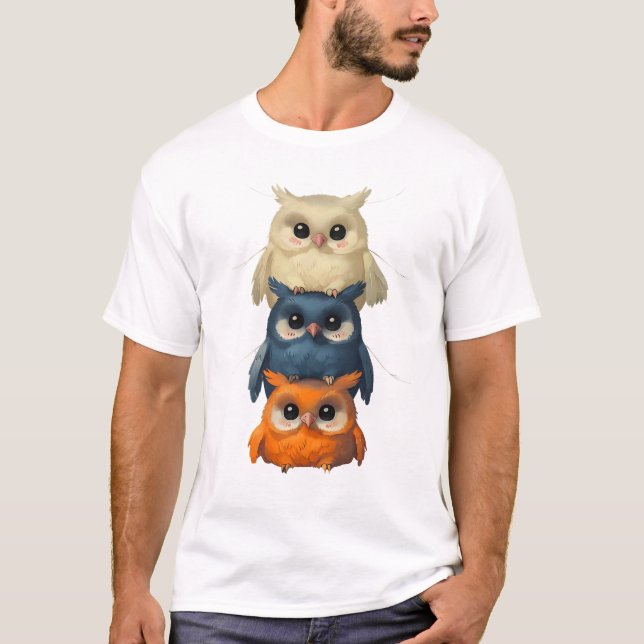 Camiseta Corujas De Estilo De Anime Encantadoras Empilhadas (Frente)