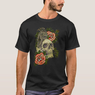 Camiseta Corvo Clássico E Rosas