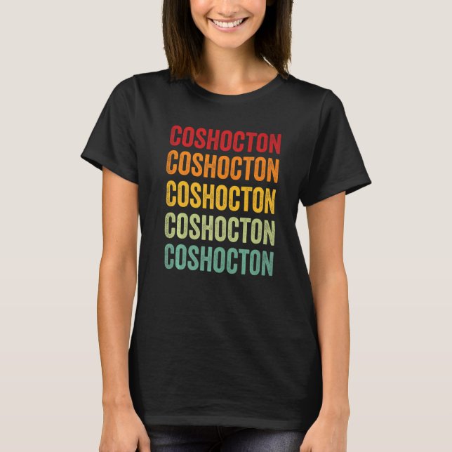 Camiseta Coshocton County Ohio Rainbow Text (Frente)