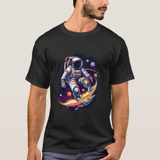 Camiseta Cosmic Explorer (Frente)