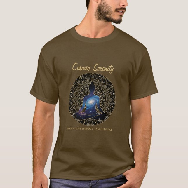 Camiseta Cosmic Serenity Meditation – Galaxy Mandala  (Frente)