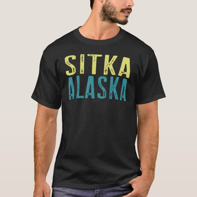 Camiseta Costa do Pacífico de Sitka Alaska empilhada (Frente)