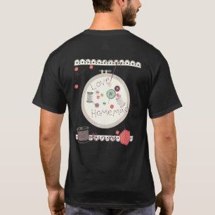 Camiseta Costurando Botões Costureira Tecido Linha Amor Cri