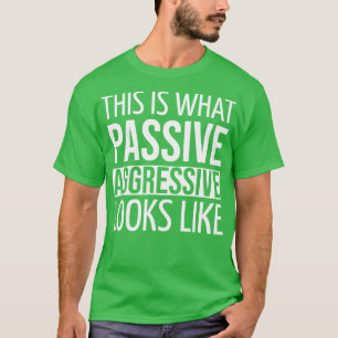 CAMISETA COTAS ENGRAÇADAS É ISSO QUE PARECE AGRESSIVO PASSI