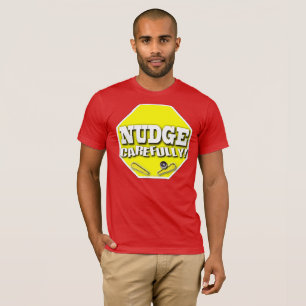 Camiseta Cotovelada com cuidado