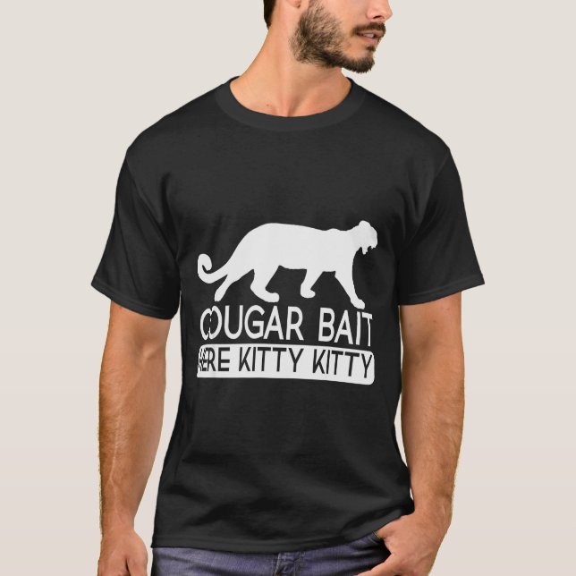 Camiseta Cougar Bait - Funny Mens Cougar  (Frente)