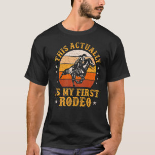 Camiseta Country Life Howe Este É O Meu Primeiro Rodeio