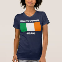 County Donegal, Irlanda com bandeira irlandesa