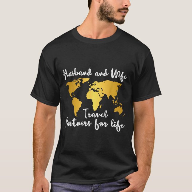 Camiseta Couple Matching Husband And Wife Travel Partners F (Frente)