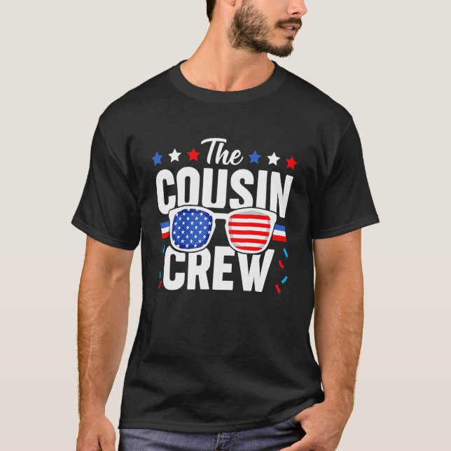 Camiseta Cousin Crew 4th of July Patriotic American Family  (Frente)