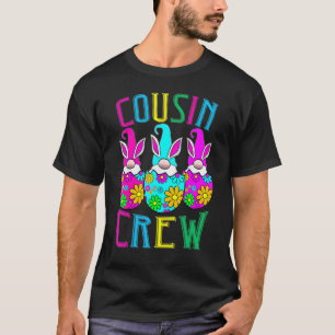 Camiseta Cousin Crew Gnomo Flores De Ovos Coloridos Corresp